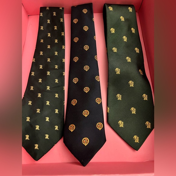 Lot of 3 Ties - Picture 5 of 12